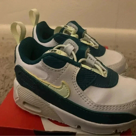 Nike Other - Toddler Nike Air max